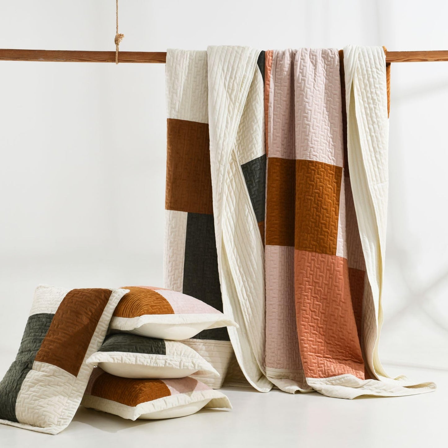 Earth-Tone Patchwork Comforter Set with Matching Pillow Cases