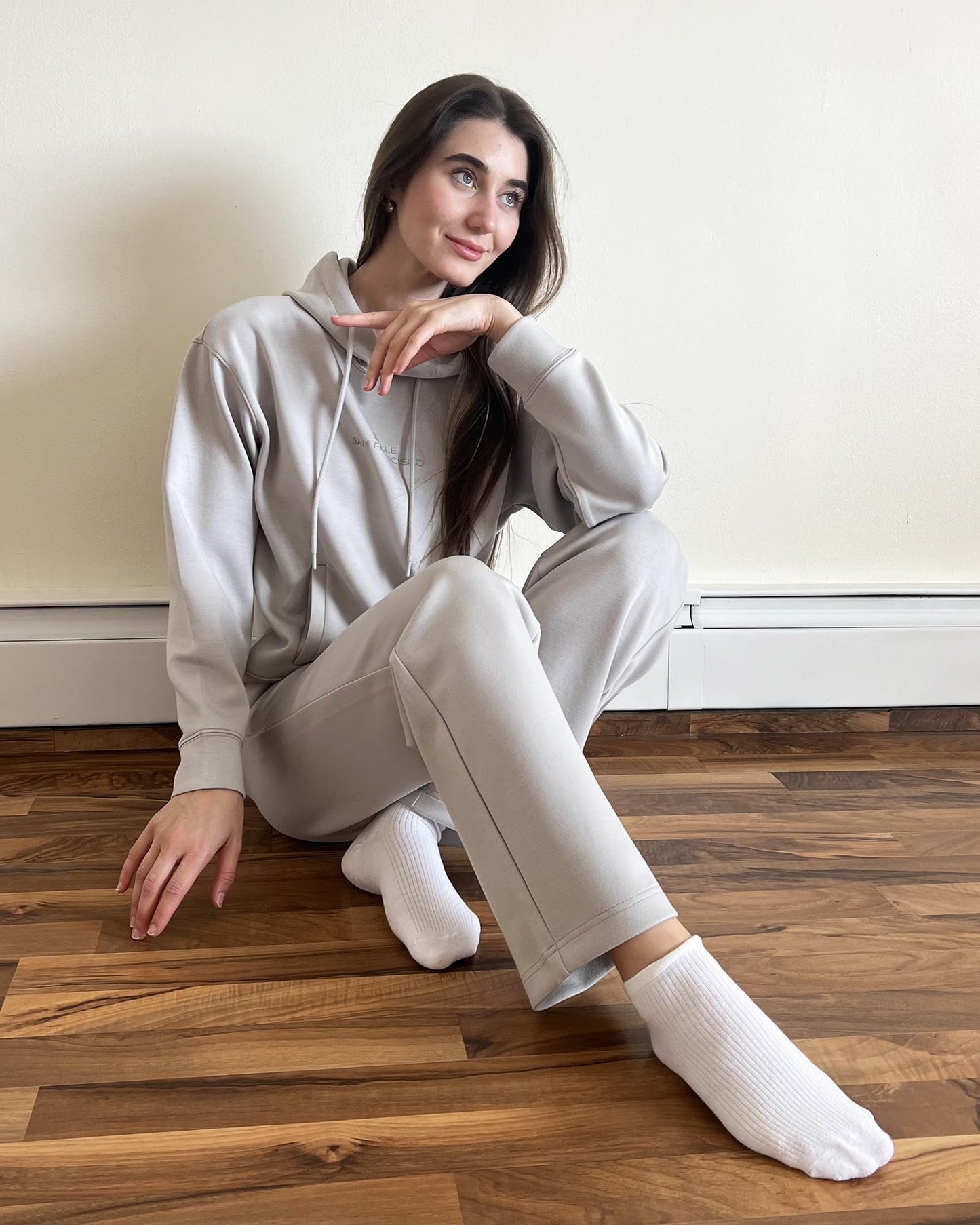 Women's 2-Piece Sweat Pants and Hoodie Set