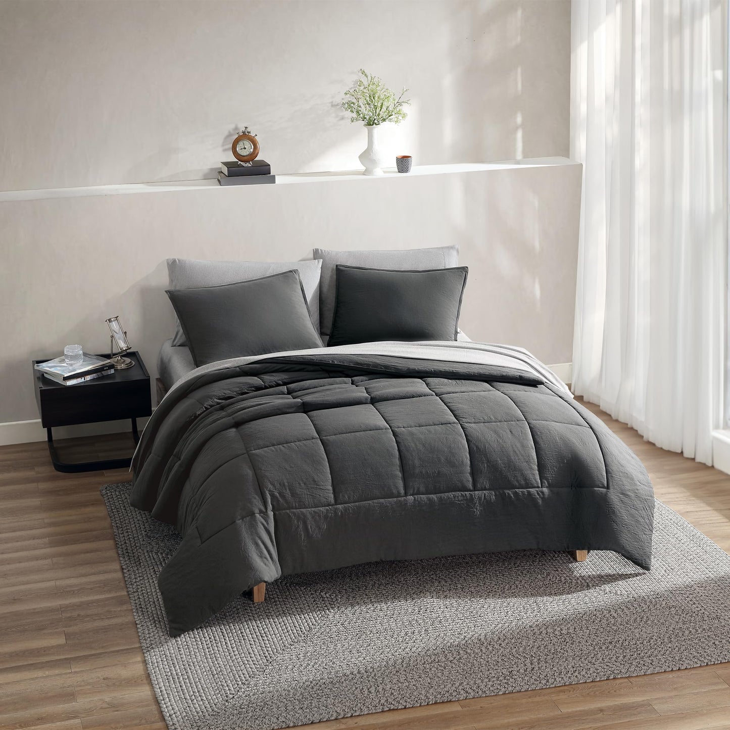 Soft Luxury Bedding, Comforter and Two Pillow Shams - 3-Piece Set